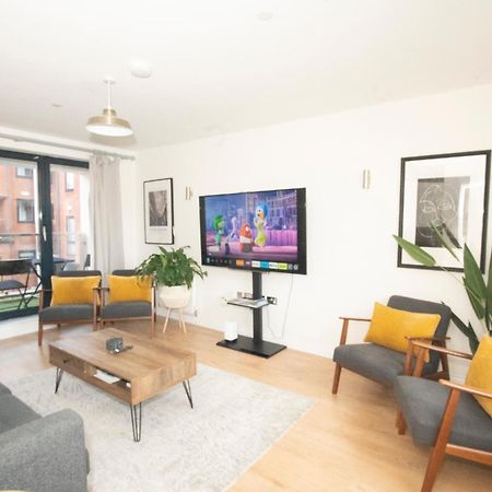 Spacious 4Br 4Ba Gated Townhouse With Balconies, Central Jq Birmingham Kültér fotó
