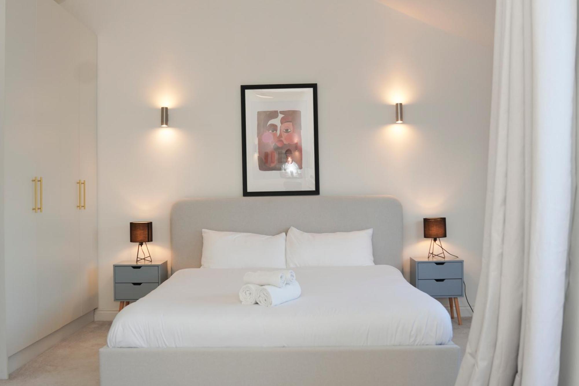 Spacious 4Br 4Ba Gated Townhouse With Balconies, Central Jq Birmingham Kültér fotó
